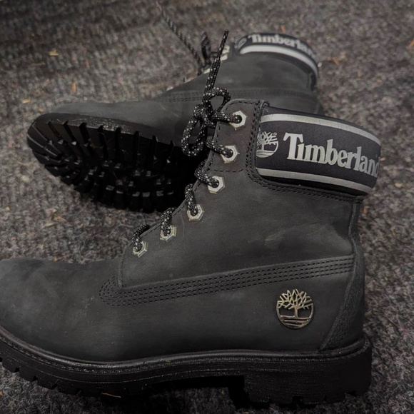Woman’s 7.5 Timberland “Premiums” - Picture 1 of 5